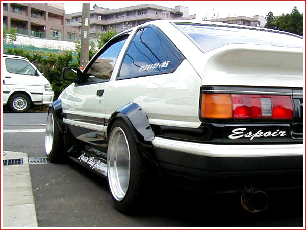 CBY (Crystal Body Yokohama) Over Fender Kit (FRP) for 1983-1987 Toyota Corolla Trueno or Levin (AE86) - Garage Defend