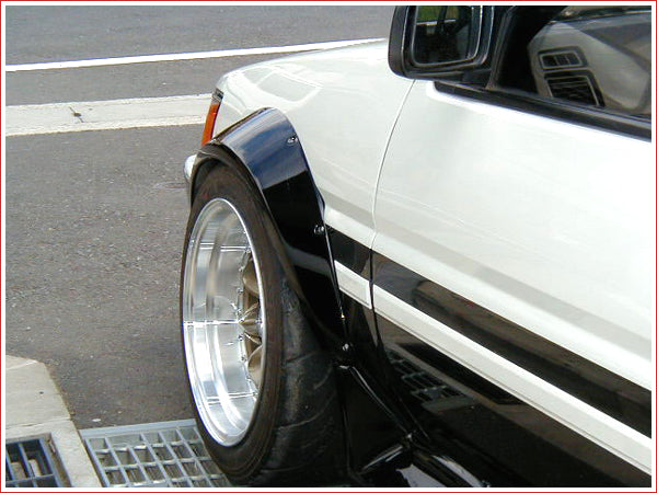 CBY (Crystal Body Yokohama) Over Fender Kit (FRP) for 1983-1987 Toyota Corolla Trueno or Levin (AE86) (3) - Garage Defend