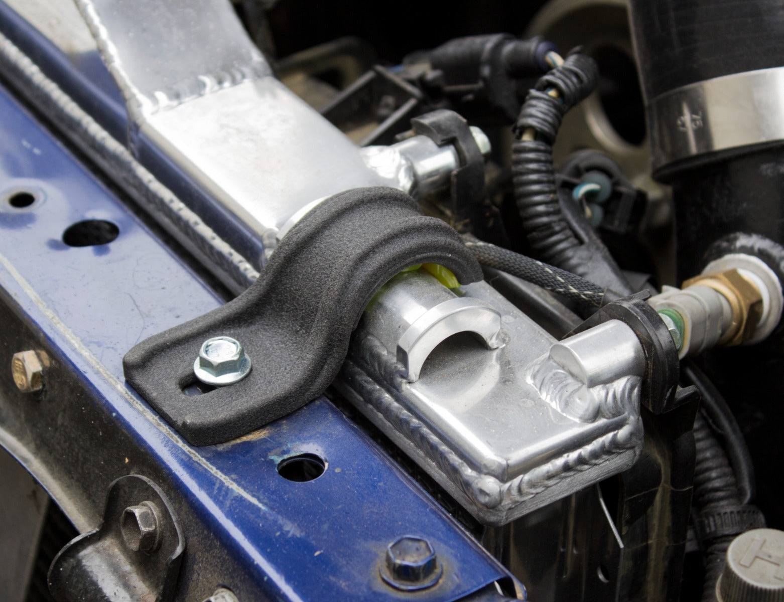 AE86 Upper Radiator Mounts